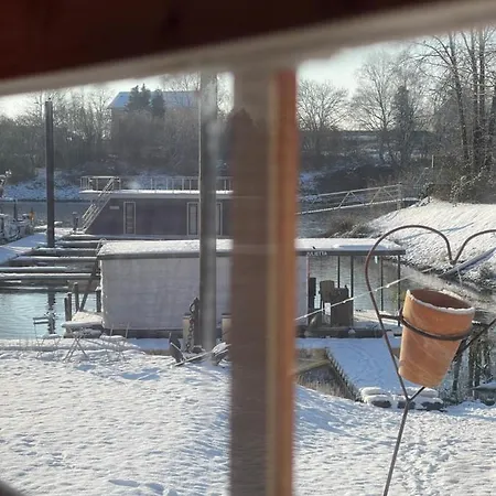 Marina Lauenburg Campingplads